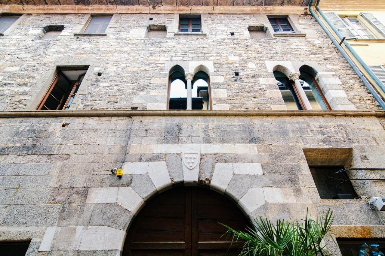 Palazzo Del Pero -by House Of Travelers- Como