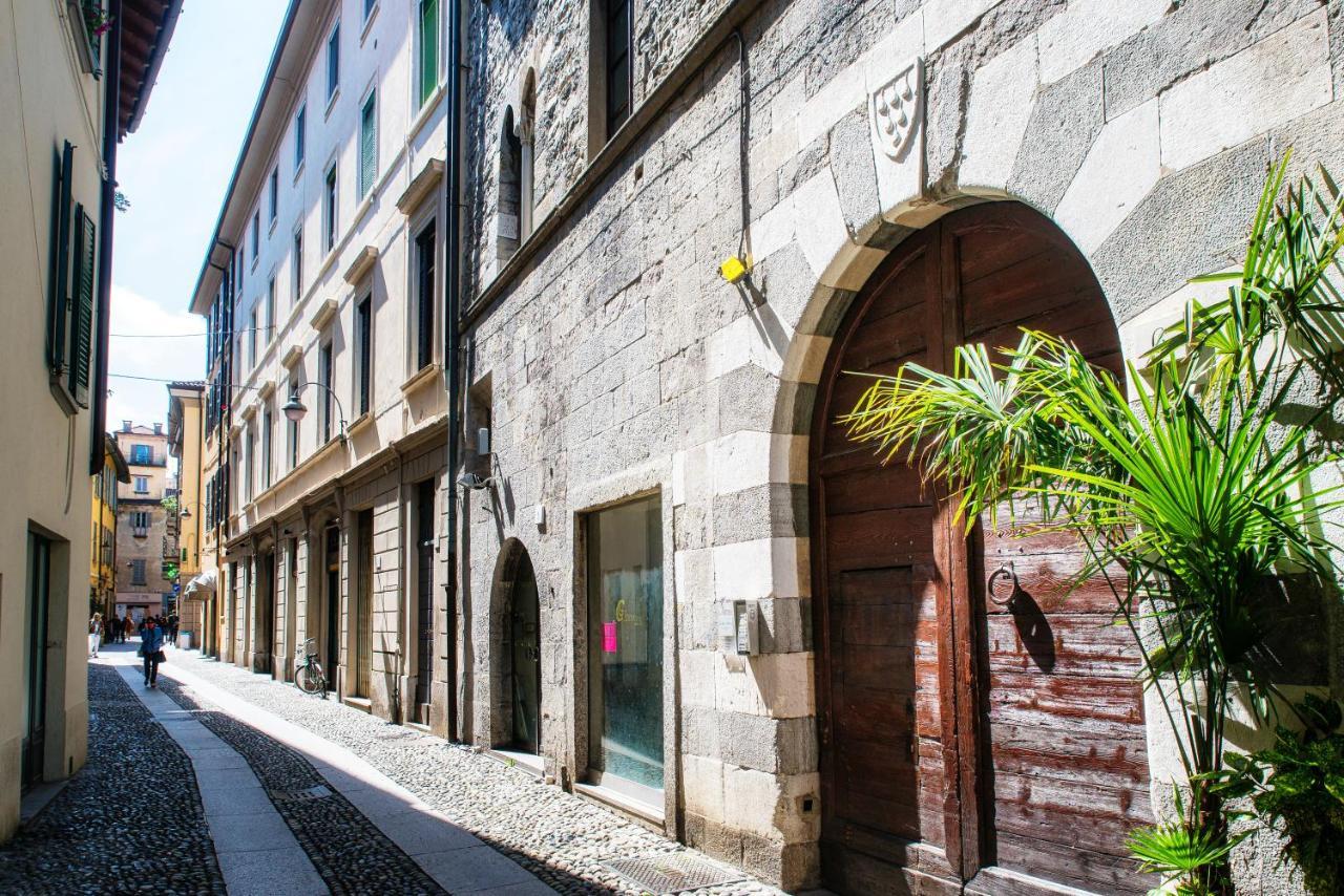 Palazzo Del Pero -by House Of Travelers- Como